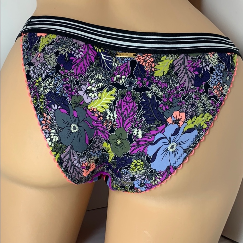 Victoria’s Secret striped/ floral bikini bottom XS